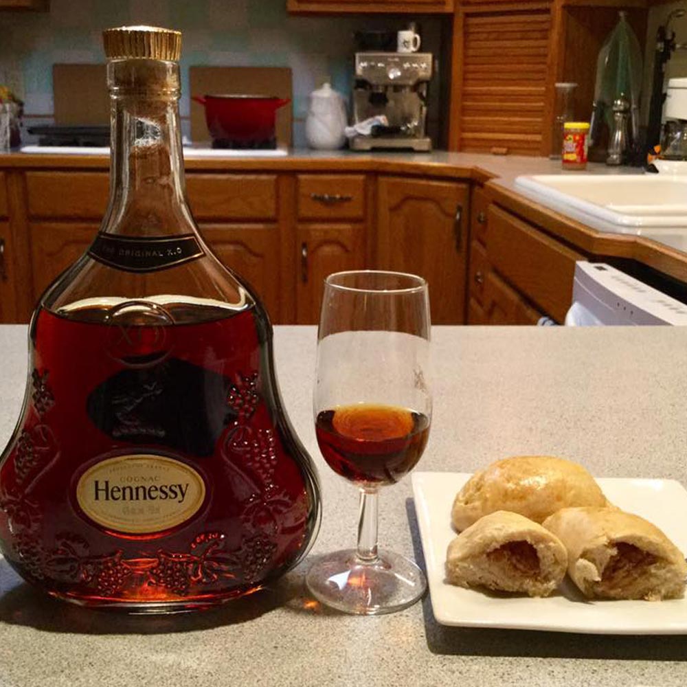 Hennessy XO Cognac paired with homemade buns as sweets